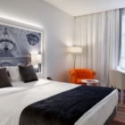 Wir haben die Möbelmontage in Zimmern und öffentlichen Bereichen im Hotel Mercure Moscow Baumanskaya, Russland, beendet. Das 4-Sterne Hotel verfügt über 47 Zimmer mit einem eigenartigen und feinen Design