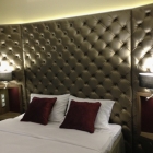 Es wurde die Möbelmontage im Pilotzimmer im 4-Sterne Hotel Mercure Moscow Paveletckaya, Russland, beendet